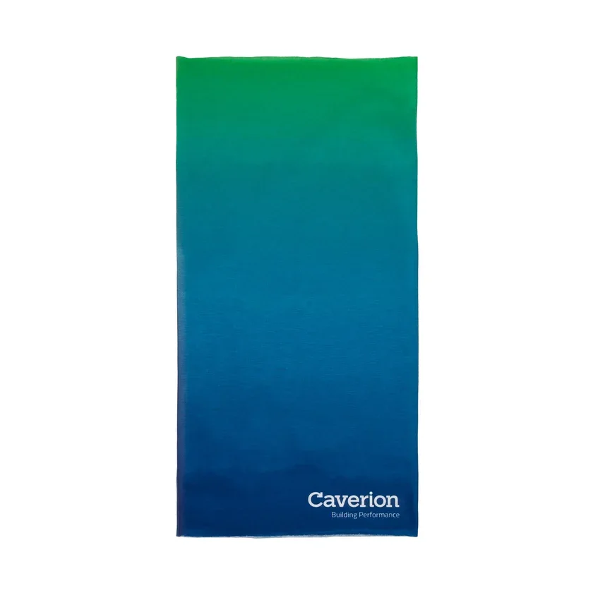 multiwear med vit caverion logo